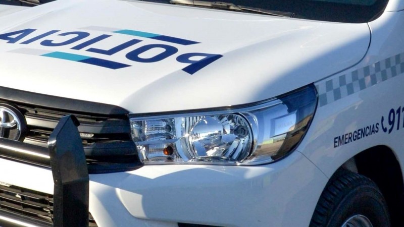 Dos familias se pelearon, llamaron a la policía y terminó herida una agente
